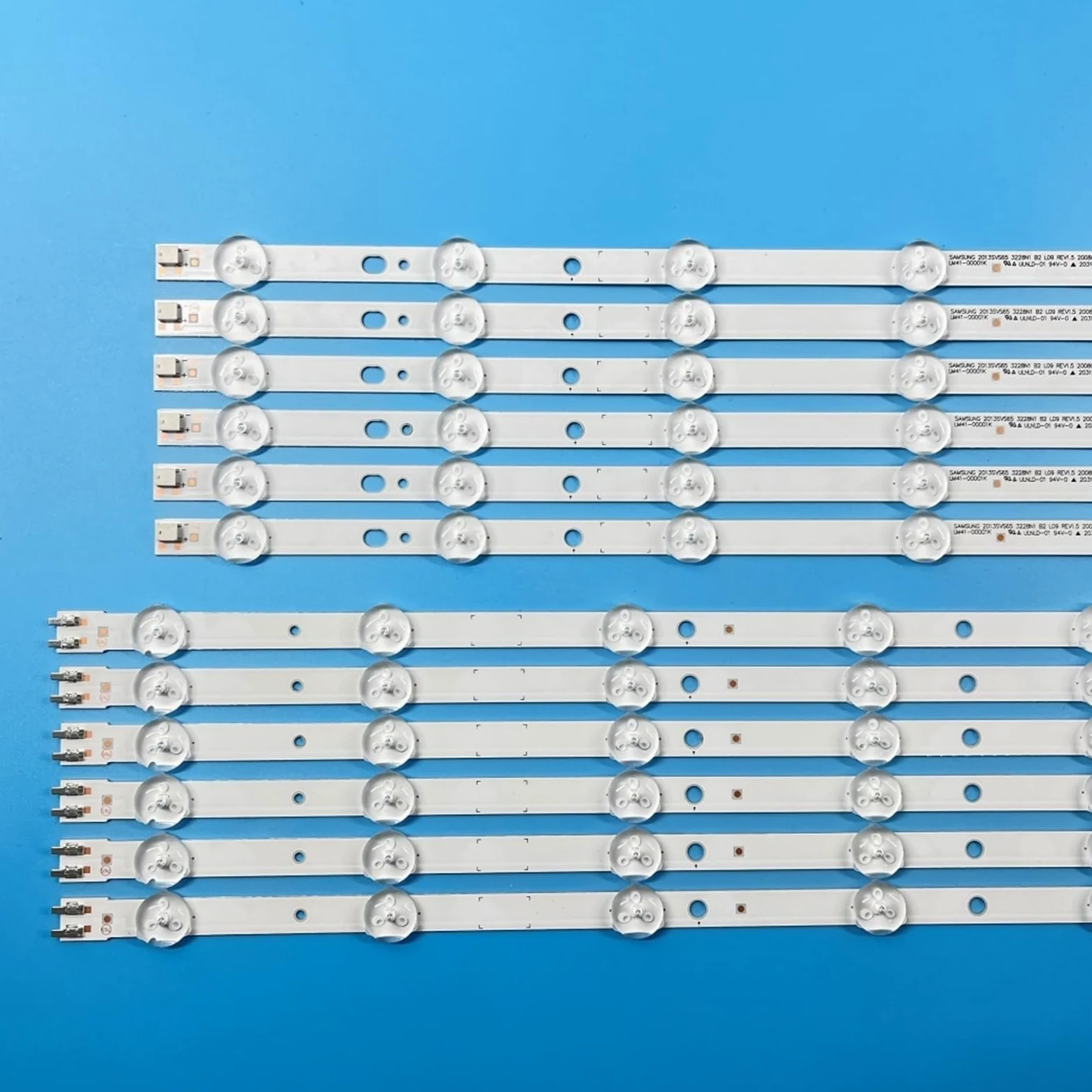 Striscia LED Compatibile for TV da 65" D3GE-650SMB-R1 D3GE-650SMA-R3 2013SVS65 3228 N1 BN96-34562A BN96-34563A UN65H6203 UN65EH6000 UN65FH6001