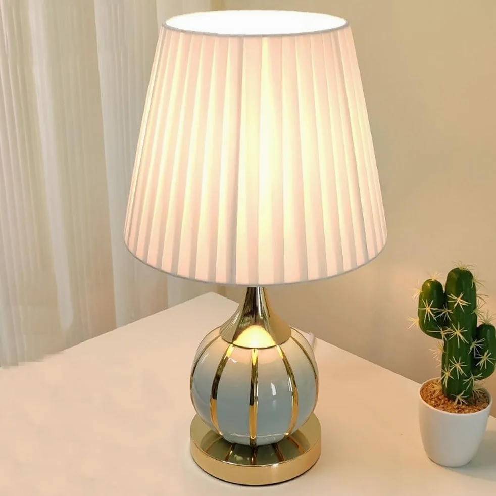 Strumenti di illuminazione Lampada da scrivania, comodino, camera letto, ceramica, atmosfera nuziale Camera da letto