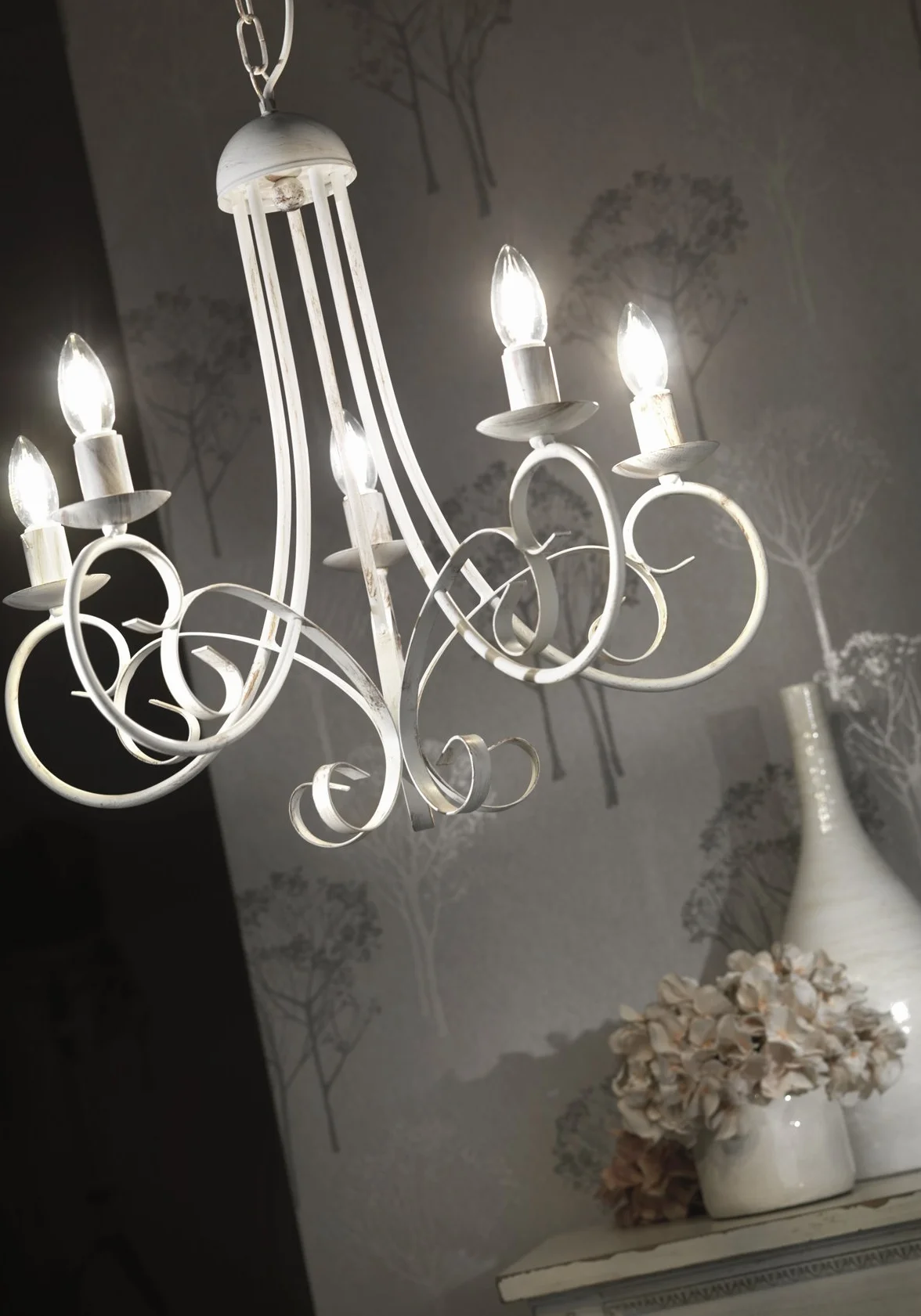 ONLI Pompei - Lampadario 5 luci, stile classico ed elegante. Struttura in metallo. Bianco