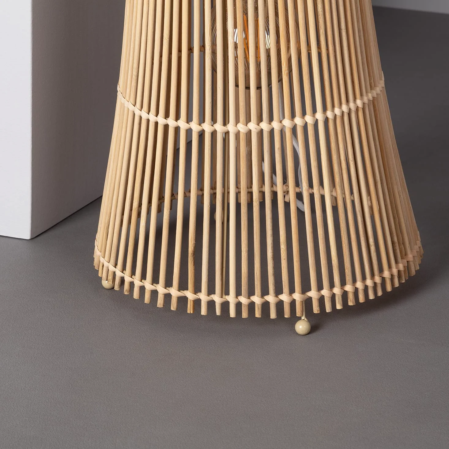 LEDKIA LIGHTING - Lampada da Terra Design Marady | Bambù Naturale | Compatibile con Lampadine E27 | Per Soggiorno, Cucina, Camera | Altezza 118 cm, Colore Naturale