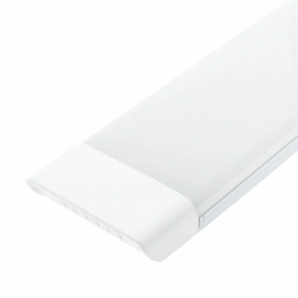 M Ledme - Display LED Lineare Moments Con Led Integrato 90W, 7600 lumen, Colore Luce Fredda (6000K), 120 cm, Cavo di Collegamento Incluso.