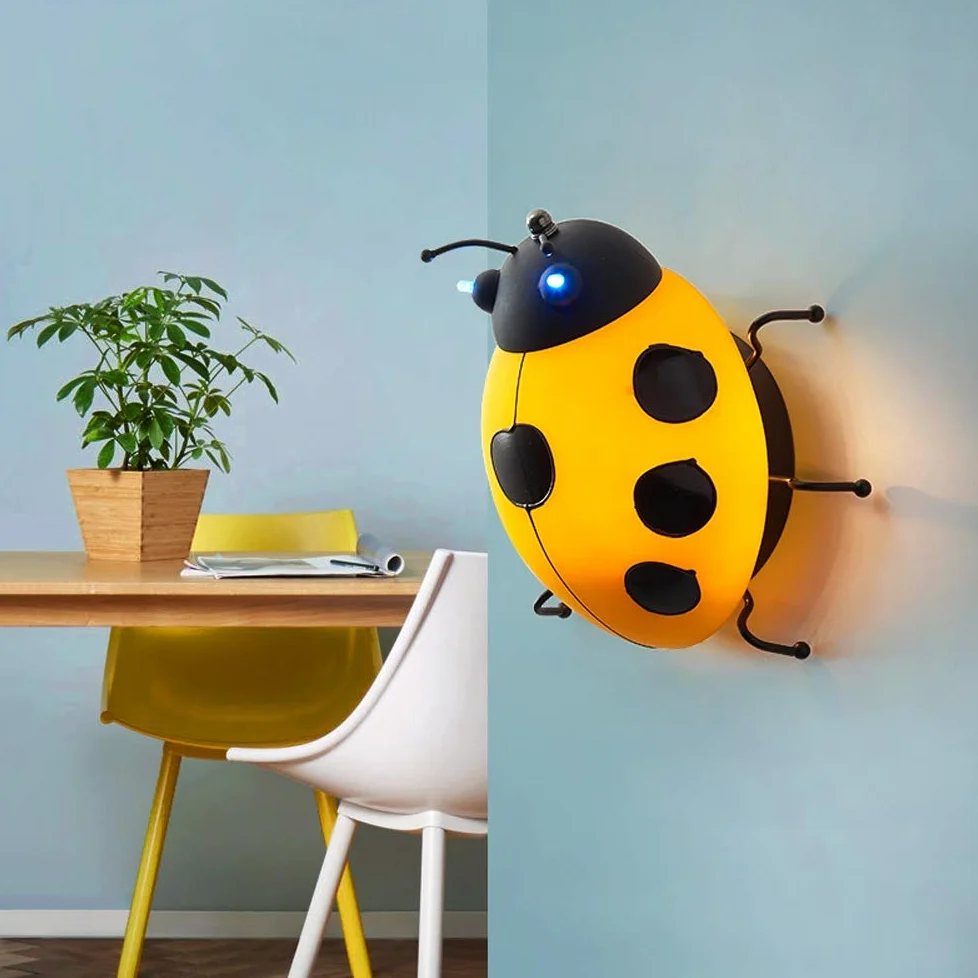 Cartoon Beetle Applique da parete Stella creativa Coccinella Camera dei bambini Applique da parete E14 Ristorante Scala Corridoio Comodino Decorazione artistica Lampada da parete