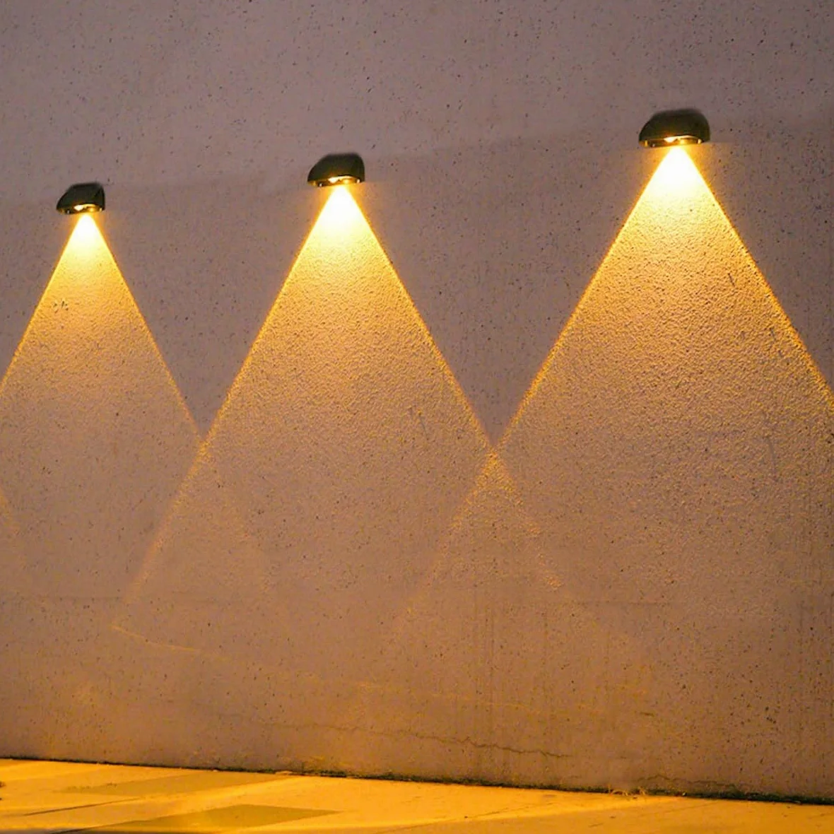 4 Pezzi Luce Solare led Esterno da Giardino, Lampada Solare da Esterno, IP55 Impermeabile Faretti, Applique da Parete, Segnapasso per Scale, Patio, Terrazzo, Vialetto (Bianco Caldo)