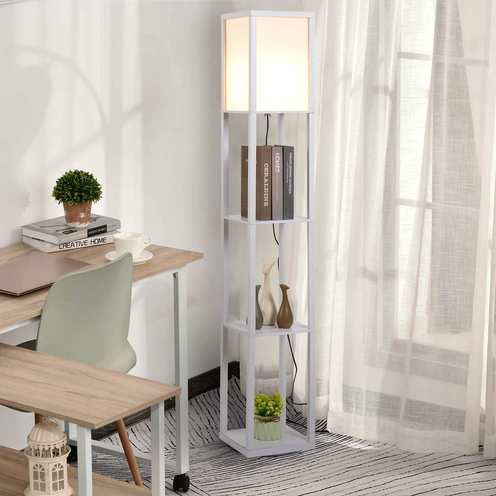 HOMCOM Lampada da Terra con 3 Mensole Integrate, Attacco E27 Potenza 40W, Arredamento Moderno in MDF, 26x26x160cm, Bianco
