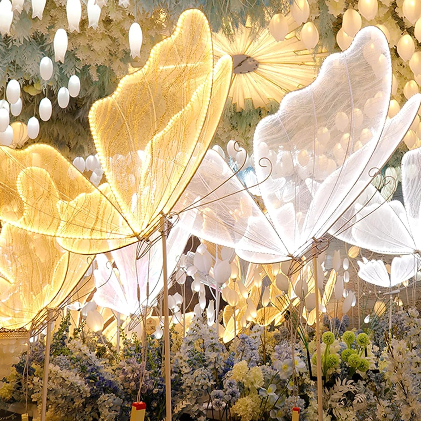 Set di 2 lampade da terra a forma di farfalla, luci a LED per matrimoni, feste e ricevimenti, decorazione luminosa, altezza 60 cm