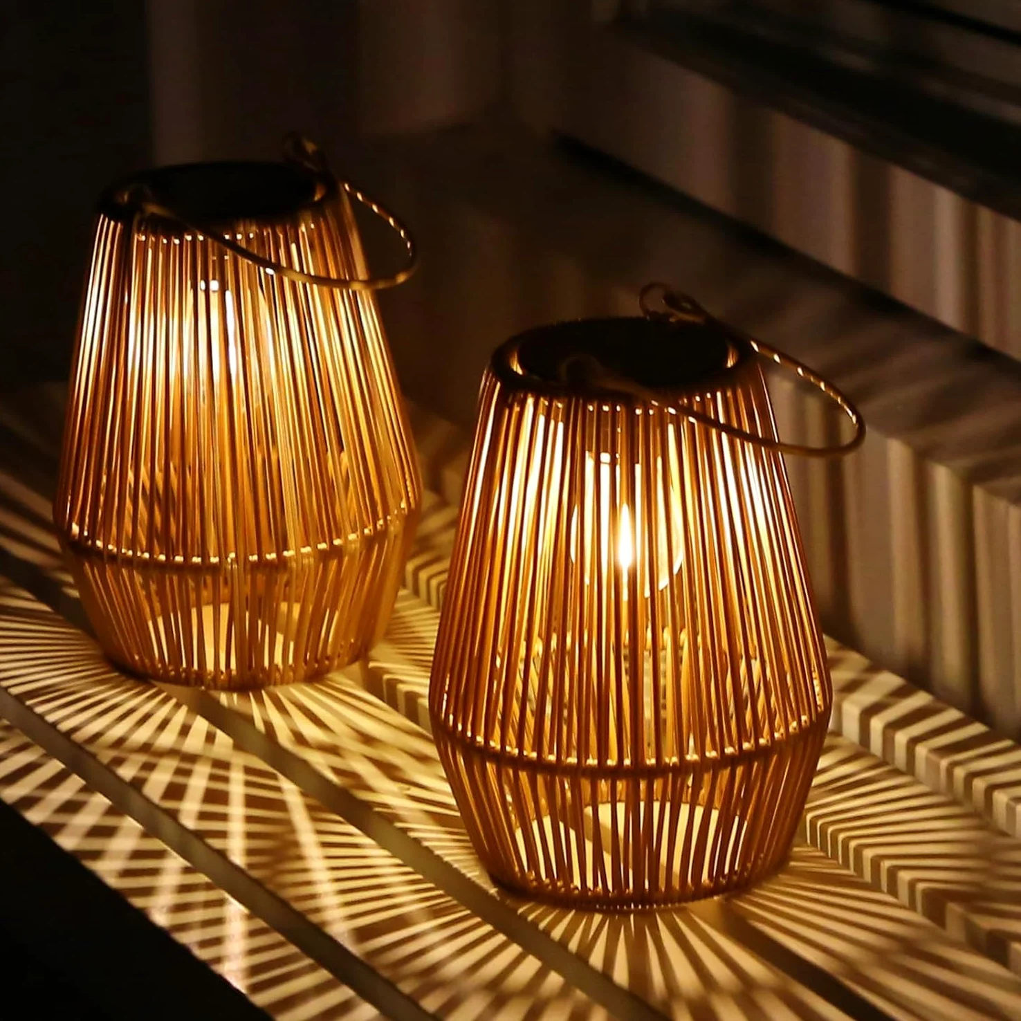 Lanterne da Esterno, KagoLing Lanterne Solari da Esterno 4 Pezzi IP65 Impermeabile Lampada Solare da Giardino per Natale Feste Decorazioni natalizie
