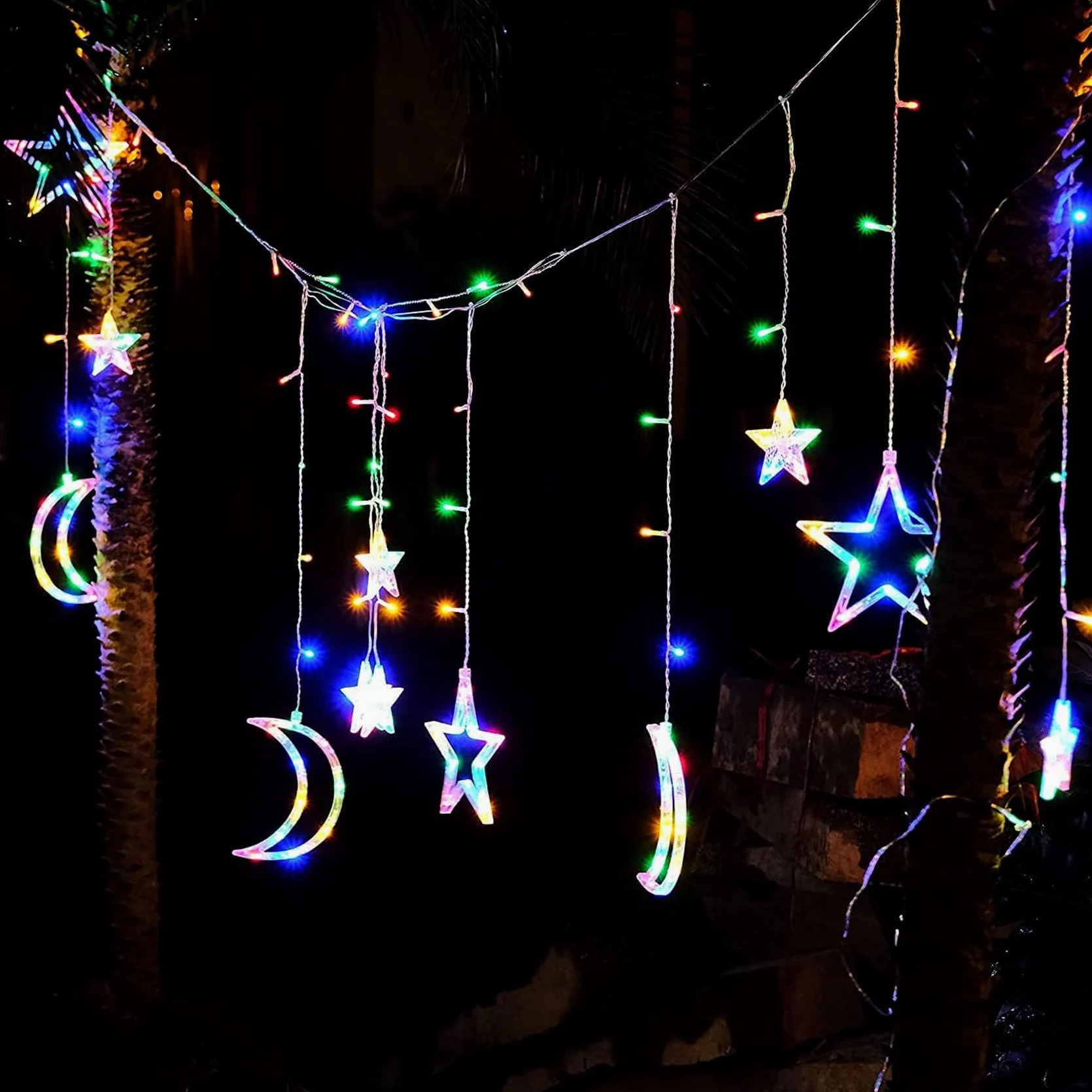 Tenda Luci LED Solare 138 LED Impermeabile Stella Luna Tenda Luminosa con Telecomando, 8 Modalità Illuminazione per Natale, Feste, Compleanno, Matrimoni, Finestra (Multicolore)