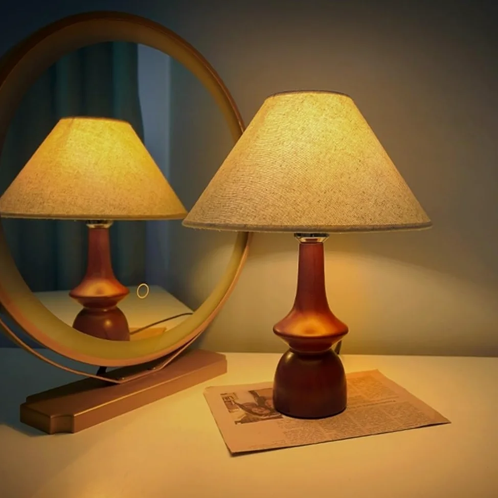 Lampada da comodino Lampada da comodino in legno for camera letto, decorazione retrò in tessuto for, luce notturna, interruttore a pulsante Lampade per la camera da letto