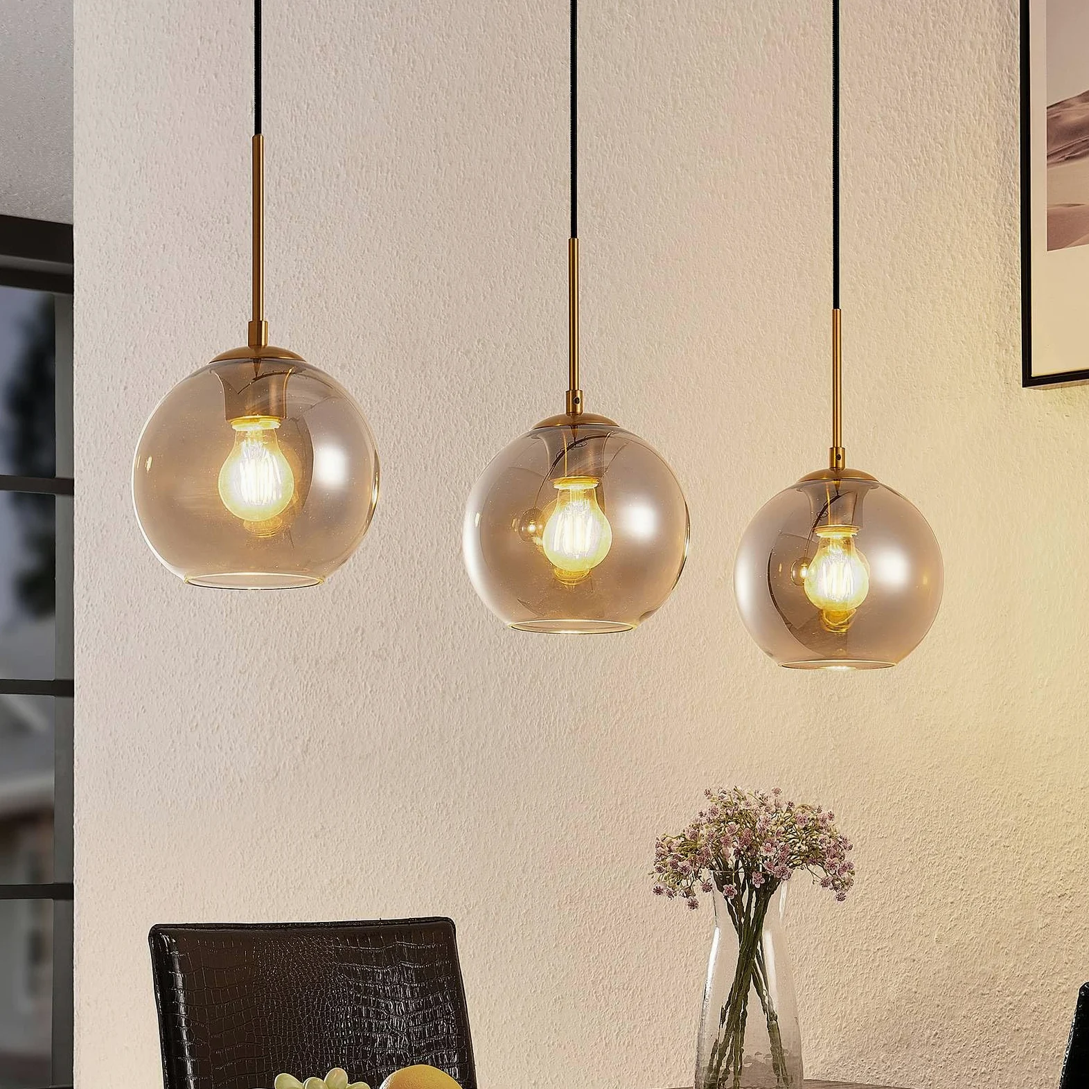 Lindby Lampadario a Sospensione Moderno 3 Sfere in Vetro Fumè, Luci E27 Sospeso Bolle per Cucina Sala da Pranzo Soggiorno Tavolo Ristorante Metallo 110 cm