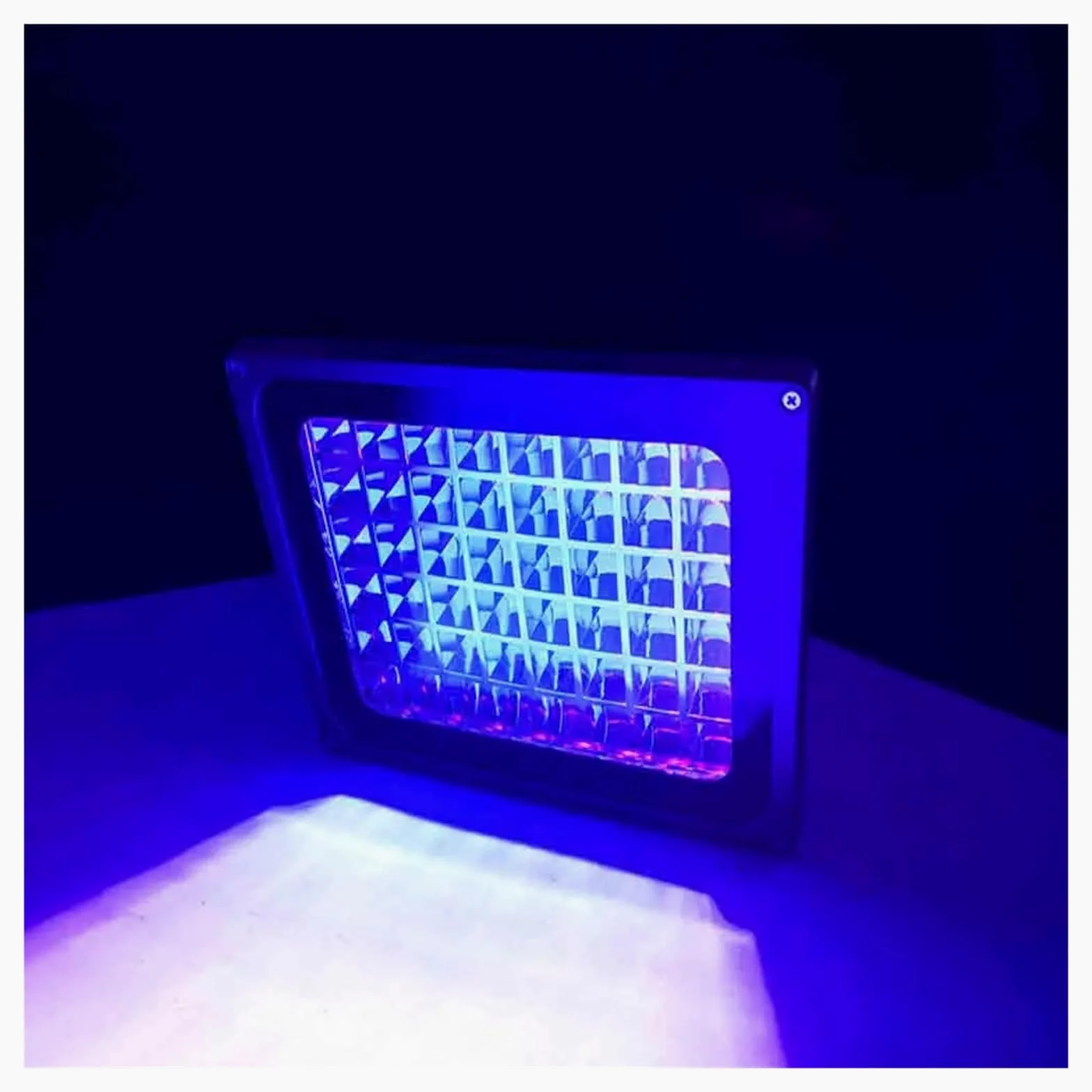 Luce LED UV, 50W 100W LED UV Resina Che Cura Luce 405nm 395nm 365nm Lampada A Raggi Ultravioletti for SLA DLP 3D Stampante Resina PCB riparazione Olio Verde Lavoro Manuale FAI DA TE Che Cura per unghi