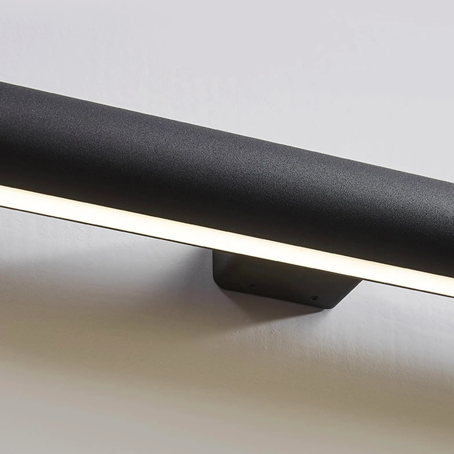 Sensore LED Mot Wall il Safe il per scale interne nero opaco lato sinistro 24in / 60 cm migliora sicurezza e visibilità