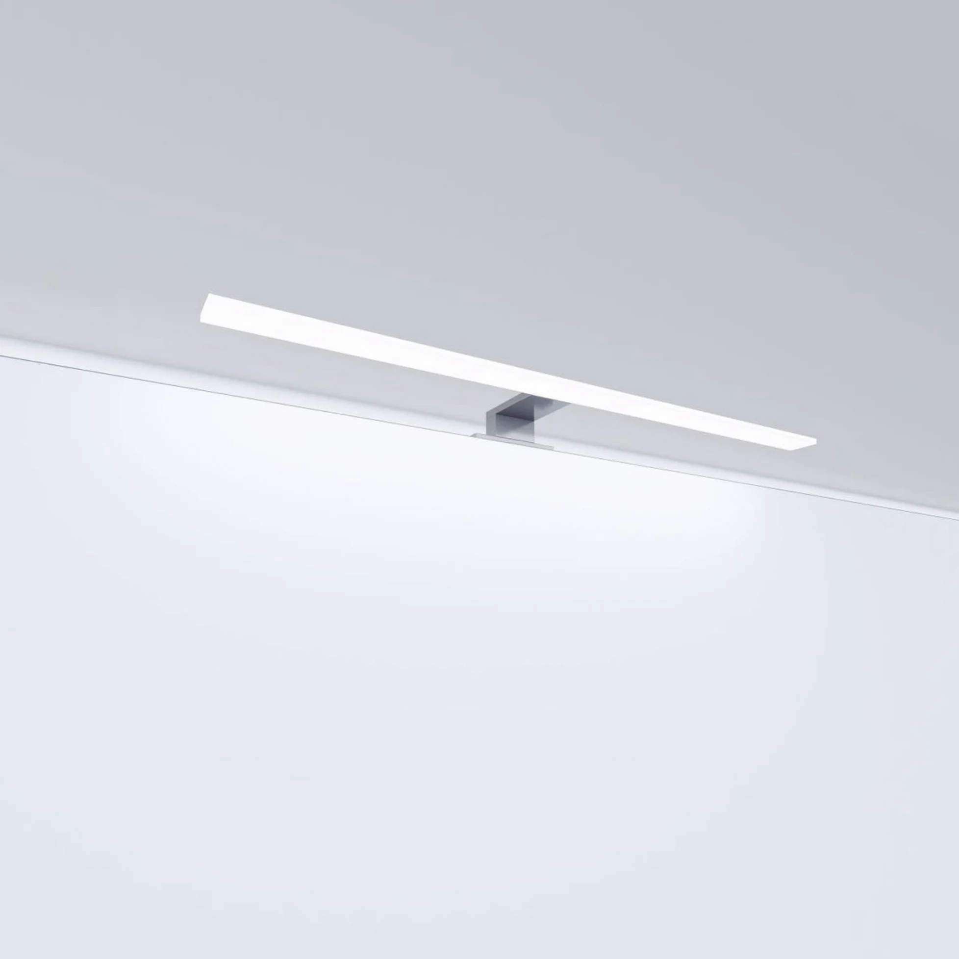 kalb Material für Möbel Lampada a LED da bagno Luce da bagno Lampada per specchio Lampada per armadi Lampada a sospensione, colore della luce: bianco luce del giorno, lunghezza: 600 mm