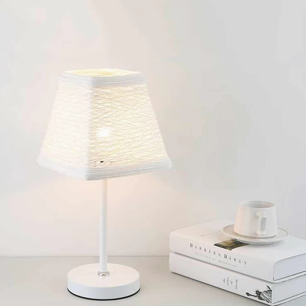 Lampada Da Tavolo Led E27 Tessuti a mano in rattan ombra Lampada da parete stile pastorale Luci di lettura Camera da letto Lampada da comodino Studio Protezione degli occhi Protezione dell'occhio (esc