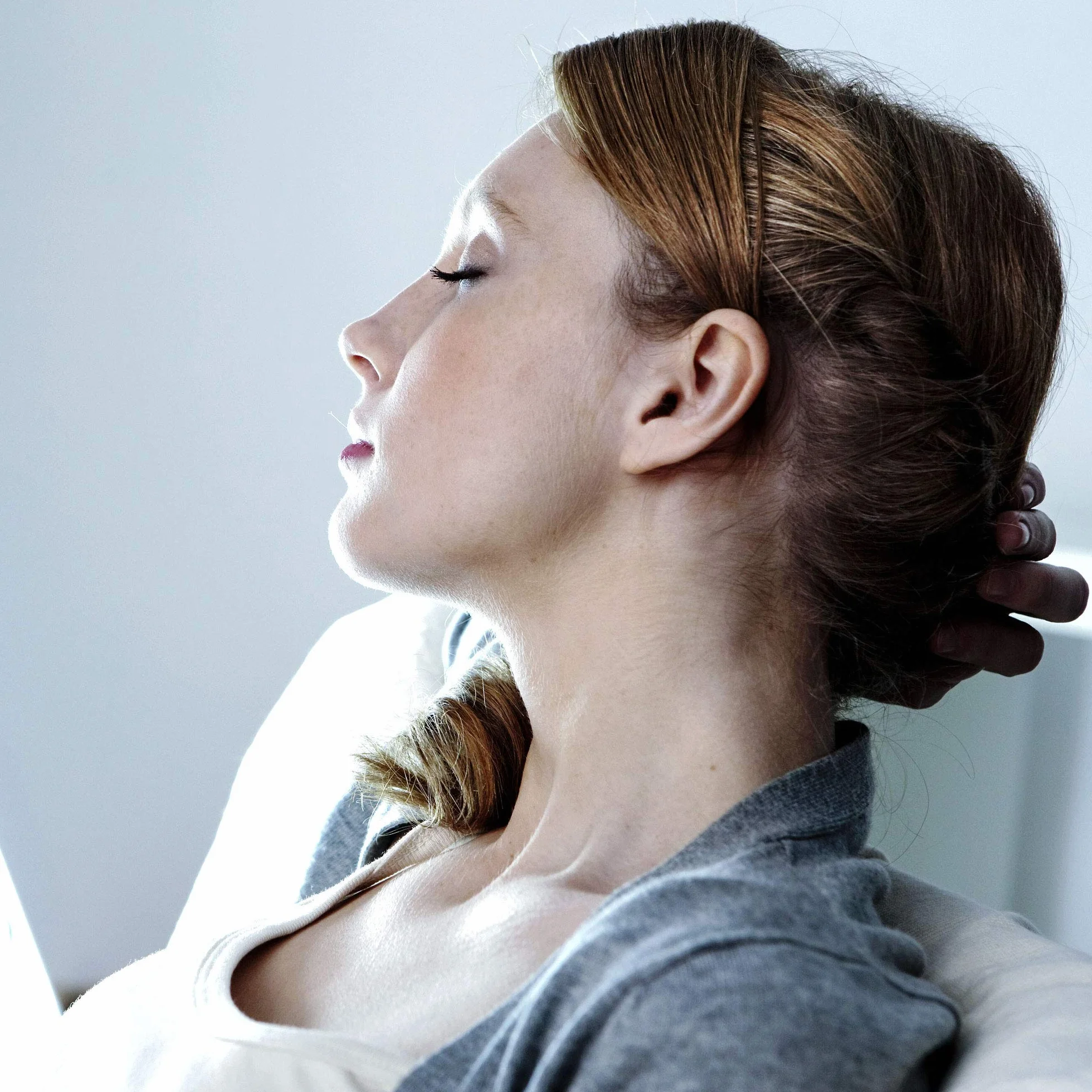 Medisana LT 460 Lampada a Luce Diurna, Lampada a Luce Diurna con un'Intensità Luminosa di 10.000 Lux, Terapia della Luce contro la Depressione, Depressione Invernale, Doccia Luminosa a LED